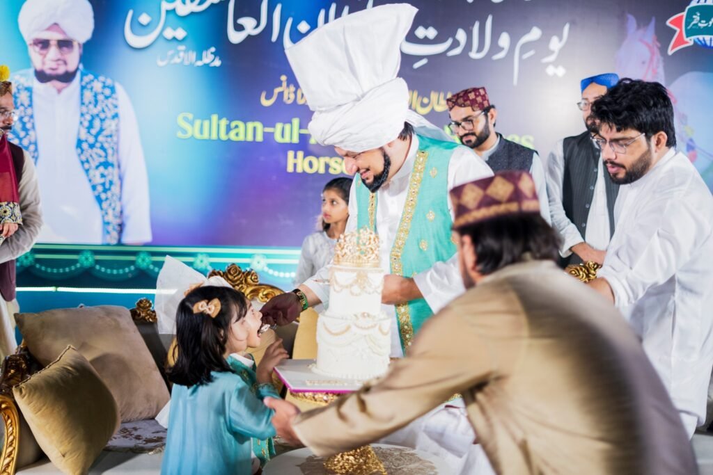 Grand Celebrations of the Blessed Birth of Sultan-ul-Ashiqeen at Khanqah Sultan-ul-Ashiqeen 7 536246222 1380801080722051 808402442789747181 n